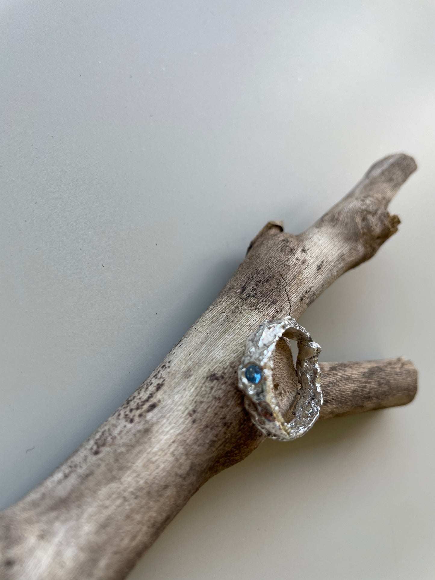 Aqua concept Ring